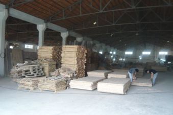 佛山市南海瀛豐木業加工廠 